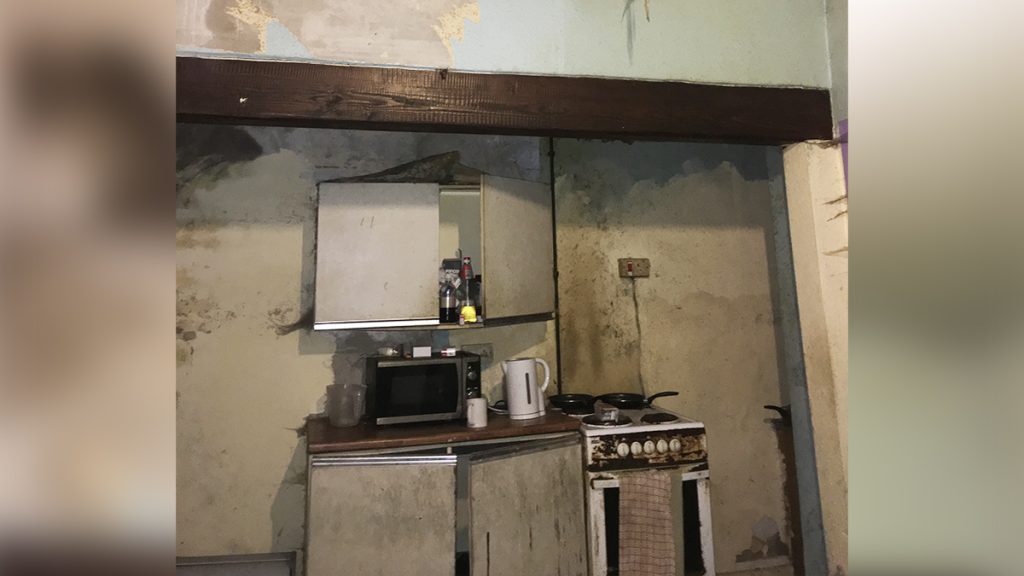 Terraced house in Burnley (BB10) bought by Property Rescue